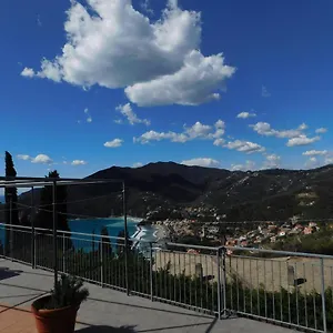 Quinto Canto , Moneglia Italien