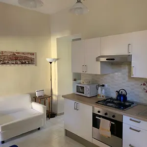 La Piccola Reggia , Neapel Italien